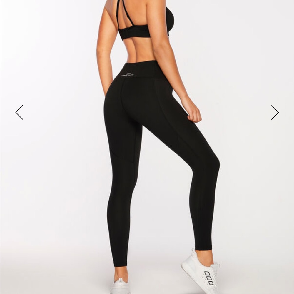 Lorna Jane Booty Support Full Length Tight - Small